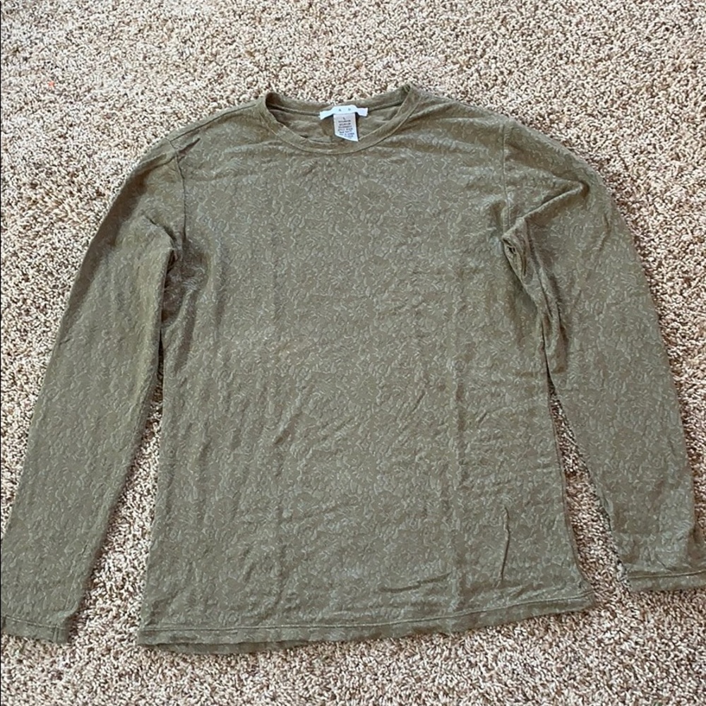 Cabi stretch lace-looking long sleeve top